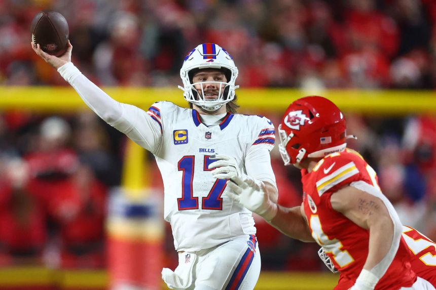 Josh Allen intensifierar träningen för att förbättra sin förmåga att spela långt i längden